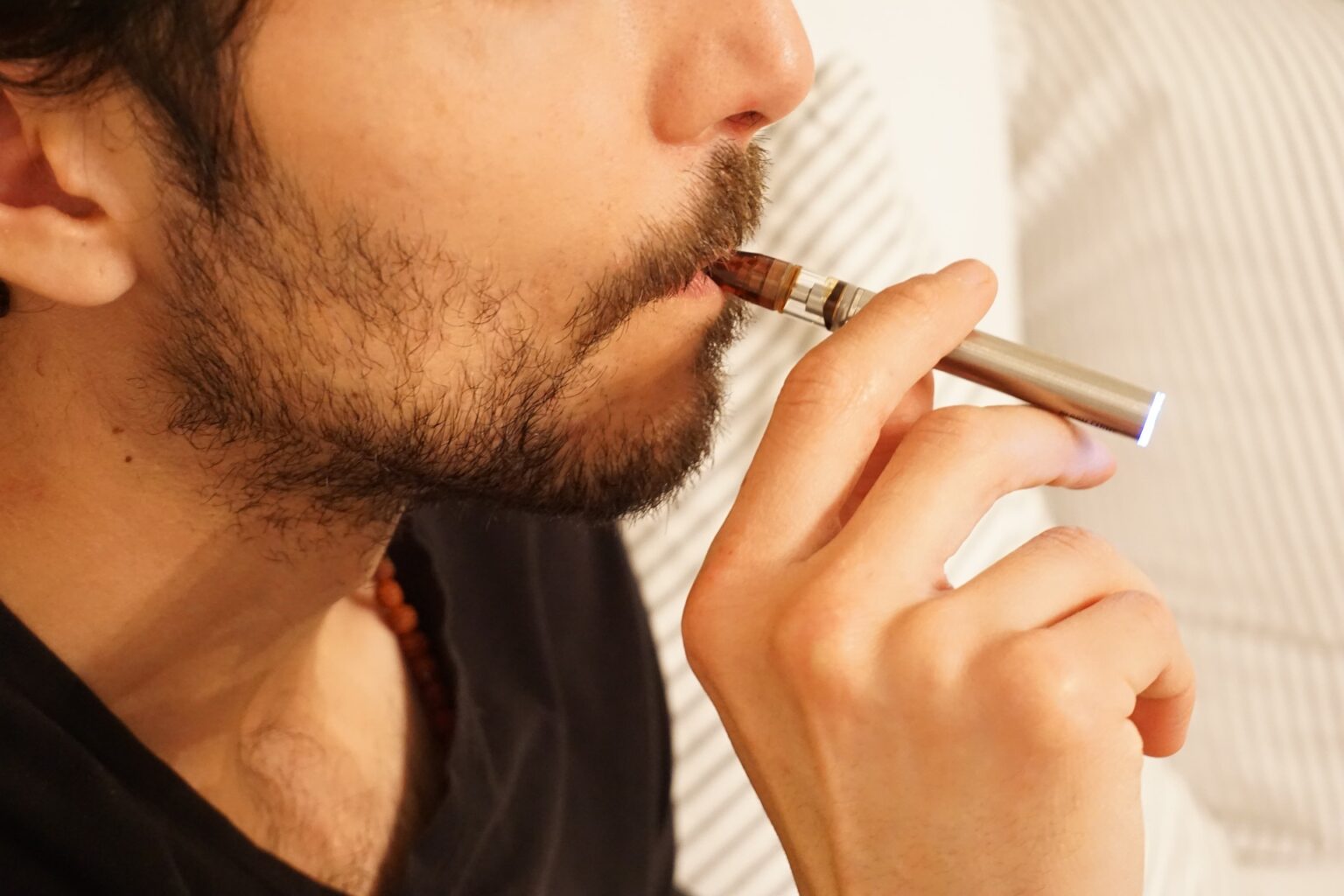 can-i-sleep-longer-by-vaping-cbd