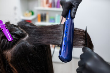 Hair Straighteners: How Toxic Chemicals May be Causing Uterine Cancer
